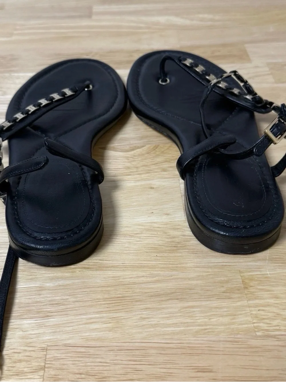 SALVATORE FERRAGAMO READ Tahiti Sandal, 8 C,Shoe,ITALY,LOGO,Shoe,Black Leather